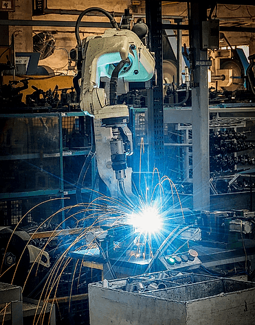 UCS Metal, Kaynaklı İmalat, Lazer Kesim, Elektrostatik Toz Boya, Abkant Büküm, Çelik Konstrüksiyon, Makas Kesim, Kesim Büküm, Elektrik Pano İmalatı, Mobil Atık Getirme Merkezi, Sac Köşk İmalatı, Pelet Soba İmalatı, Ateş Çukuru, Mangal İmalatı, Metal 3D Tablo, Romork İmalatı, Özel Metal Tasarım, Bahçe Korkuluğu